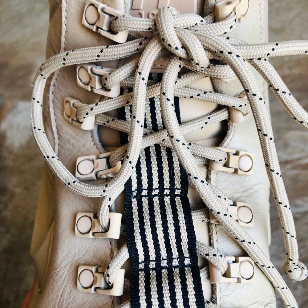 Nike Men's Lunar Force 1 Duckboot in Linen/Khaki - Picture 13 of 16